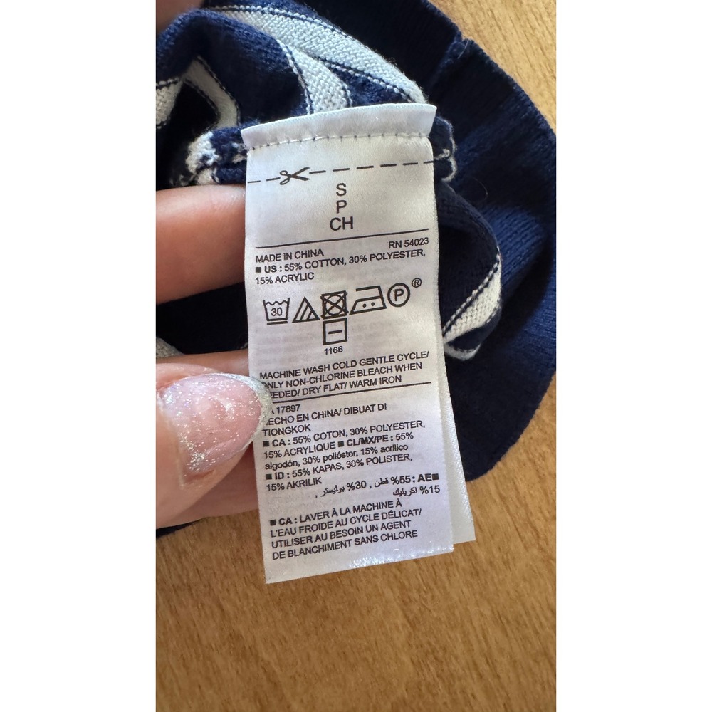 Old Navy Womens Navy Blue White Striped Sleeveless Knit Sweater Vest Small - Picture 3 of 4